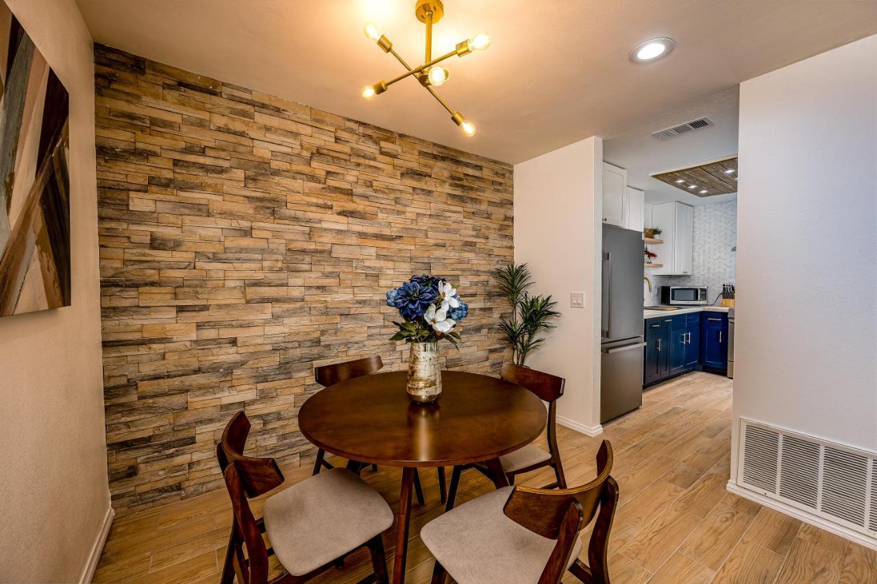 Palm Springs Blue Desert Condo! Bagian luar foto